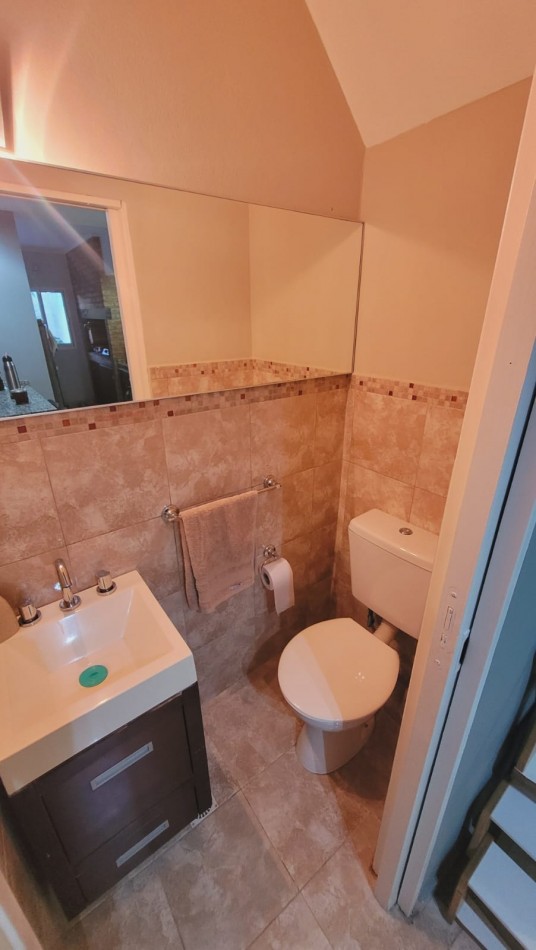 Vendo Duplex calle Lamadrid 